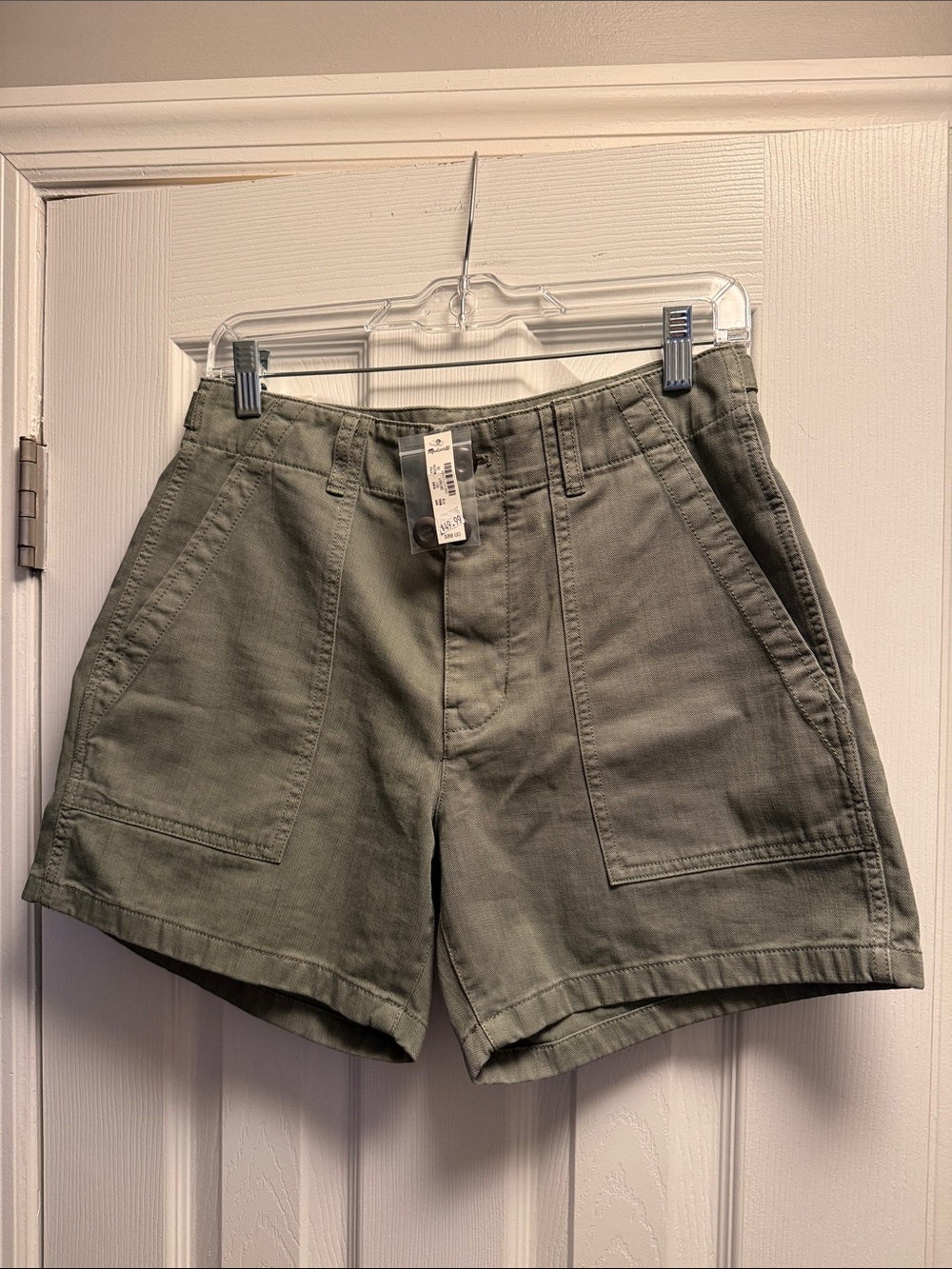 Brand New Madewell Cargo Shorts in Green Size 28